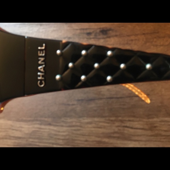 Chanel Sunglasses - Picture 8 of 15